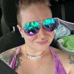 Meet your Posher, Sara